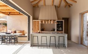 Pera Perou Unspoiled Luxury Villas